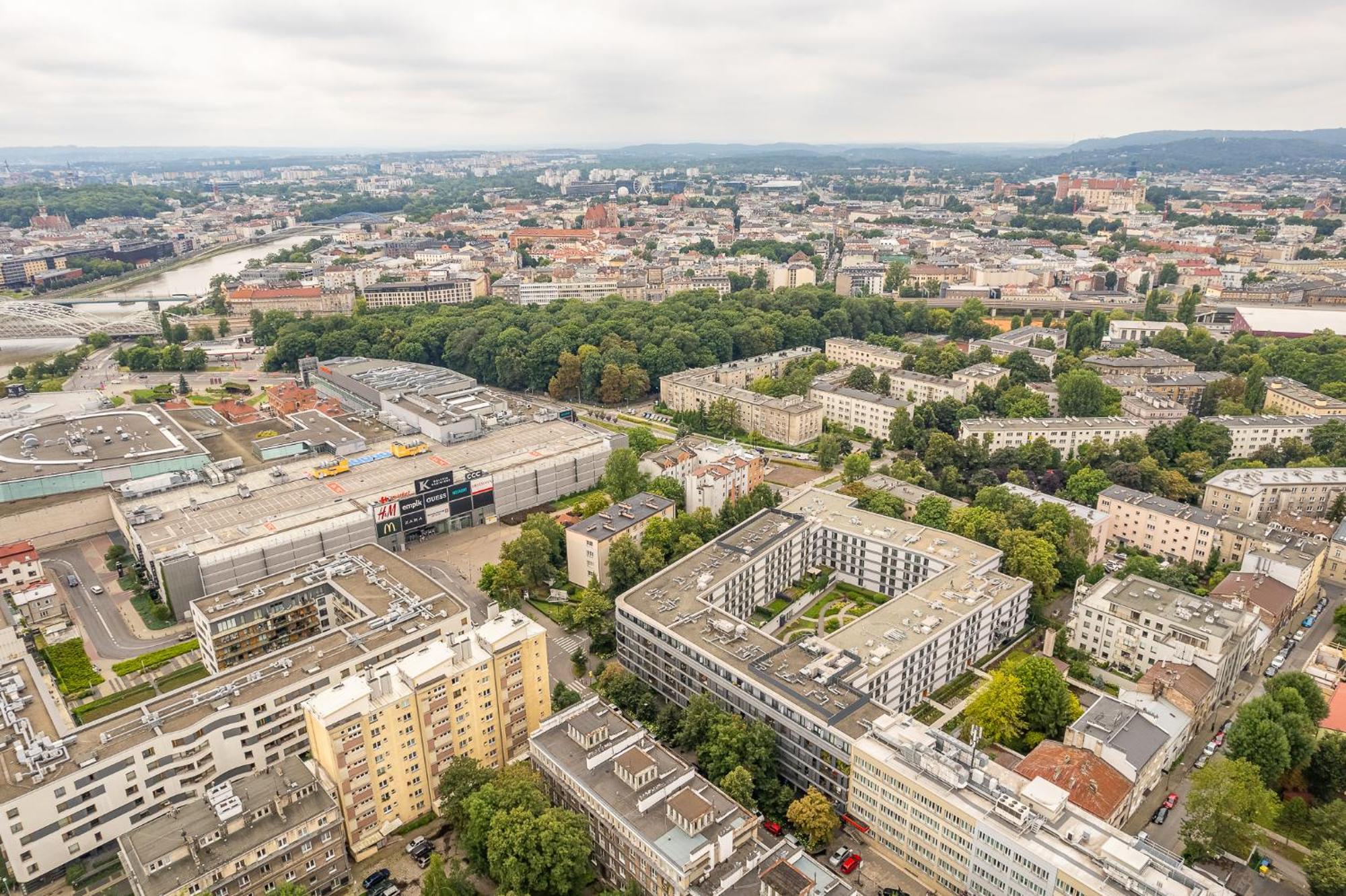 Grzegorzki - Balcony, Ac, Shops&tram Nearby - By Rentujemy Appartement